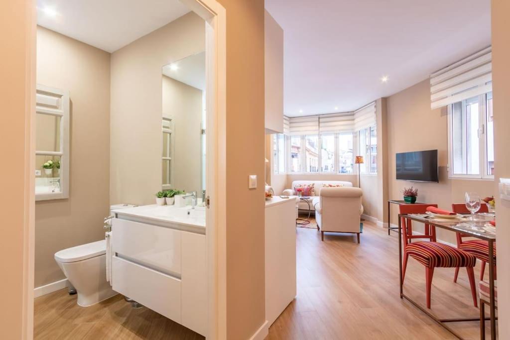 Plaza Nueva Deluxe Suite By Valcambre Севиля Екстериор снимка