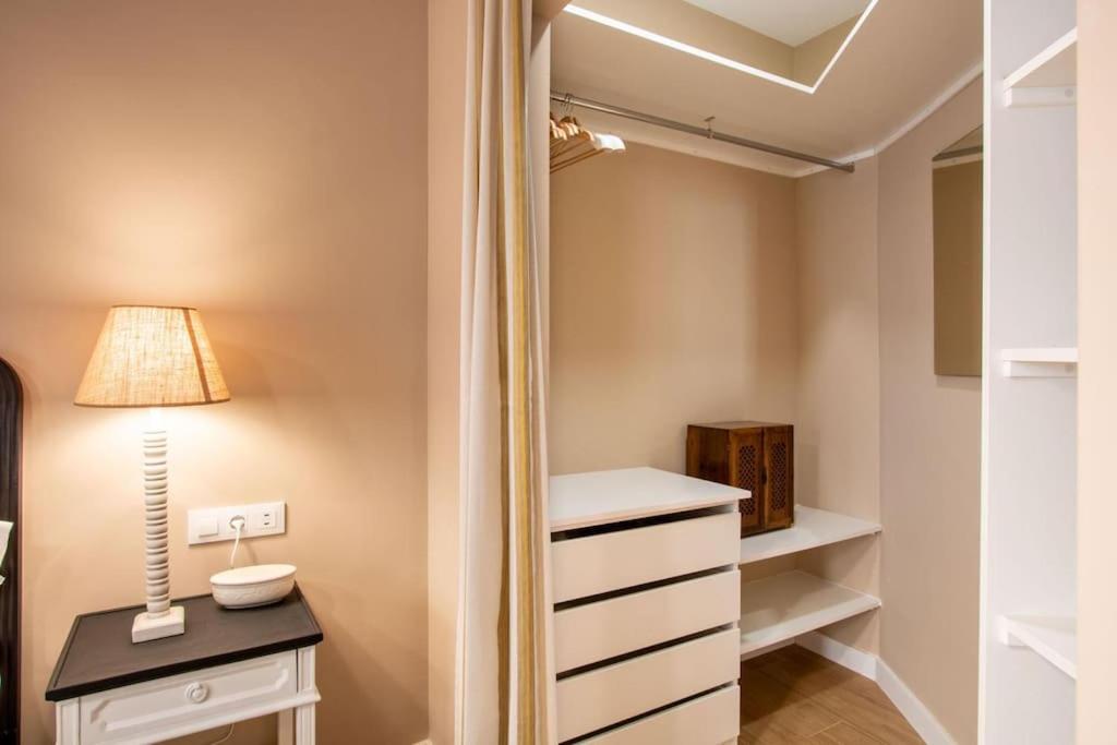 Plaza Nueva Deluxe Suite By Valcambre Севиля Екстериор снимка